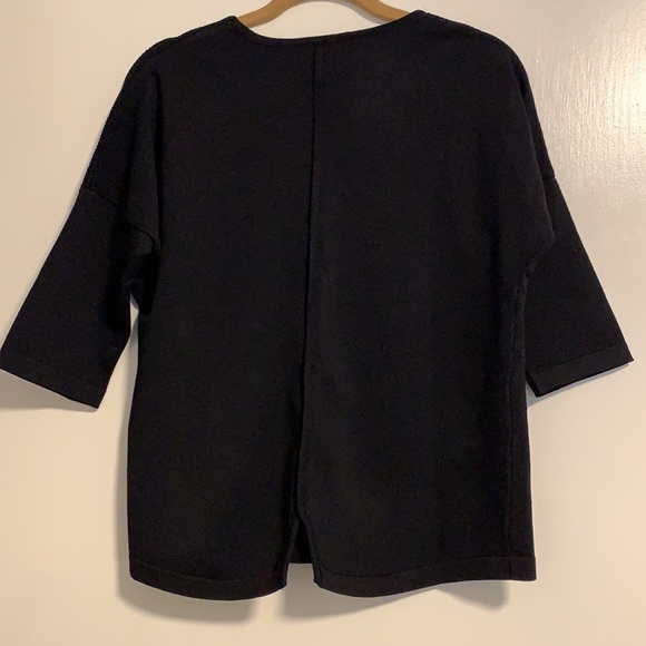 Sweater - Picture 2 of 7